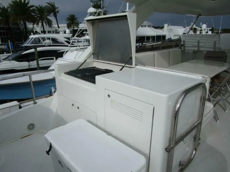 Slide: The Image of Boat Deck Grill     - 6513952