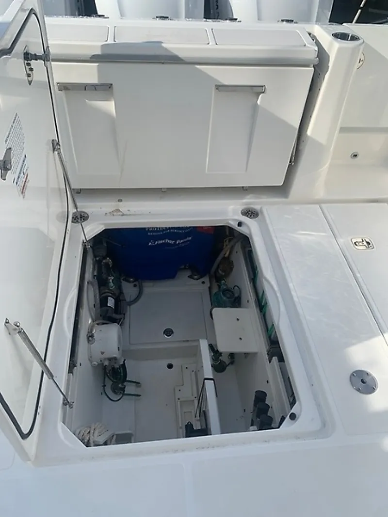 Slide: The Image of 0005764404 - 6514186