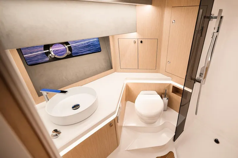 Slide: The Image of Focus Motor Yachts Forza 2027 - 6514573