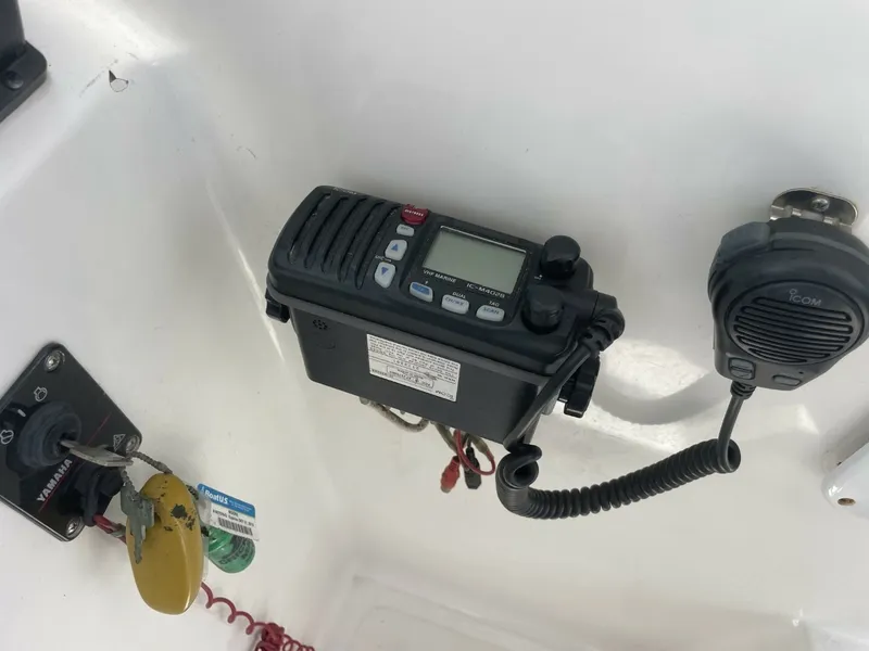 Slide: The Image of Sea Pro 238WA 2004 - 6514307