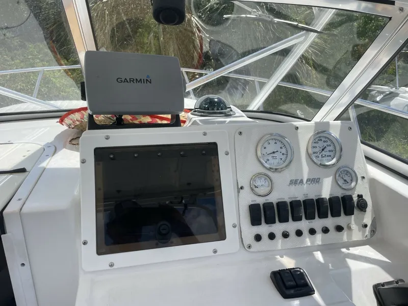 Slide: The Image of Sea Pro 238WA 2004 - 6514308