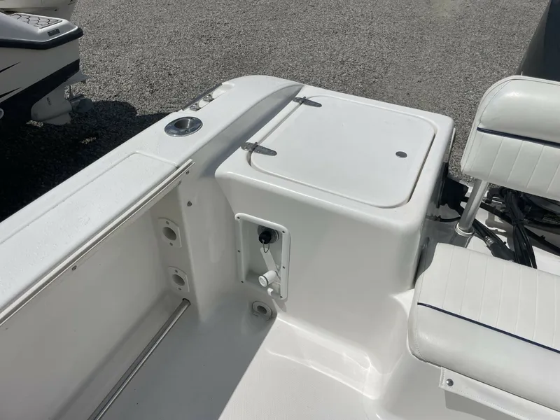 Slide: The Image of Sea Pro 238WA 2004 - 6514320