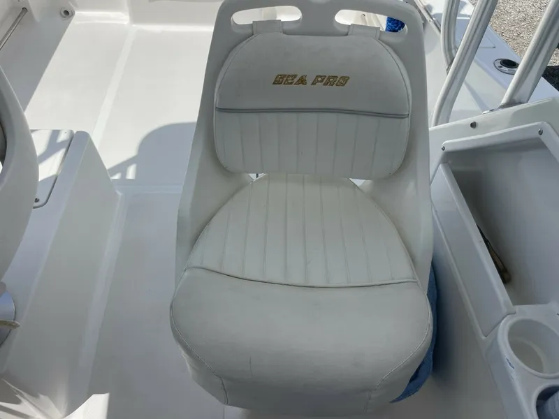 Slide: The Image of Sea Pro 238WA 2004 - 6514313