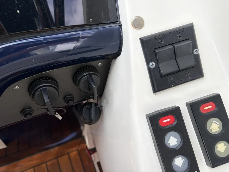 Slide: The Image of Sunseeker 34 2000 - 6518145