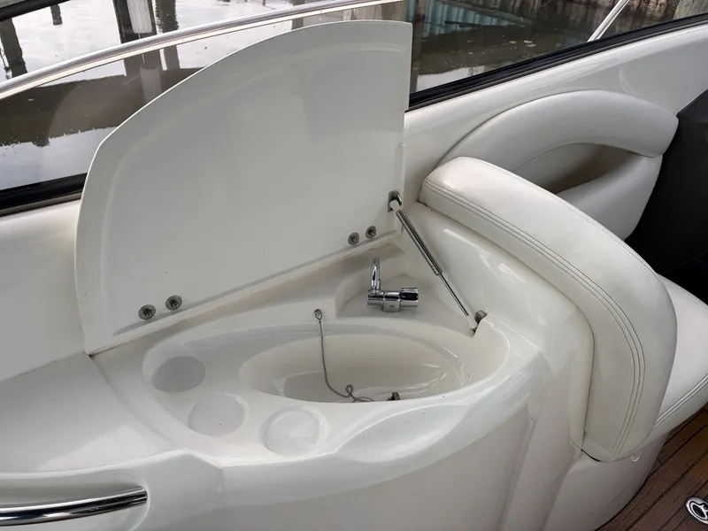 Slide: The Image of Sunseeker 34 2000 - 6518084