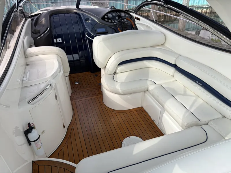 Slide: The Image of Sunseeker 34 2000 - 6518073