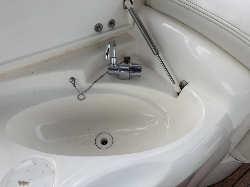 Slide: The Image of Sunseeker 34 2000 - 6518083