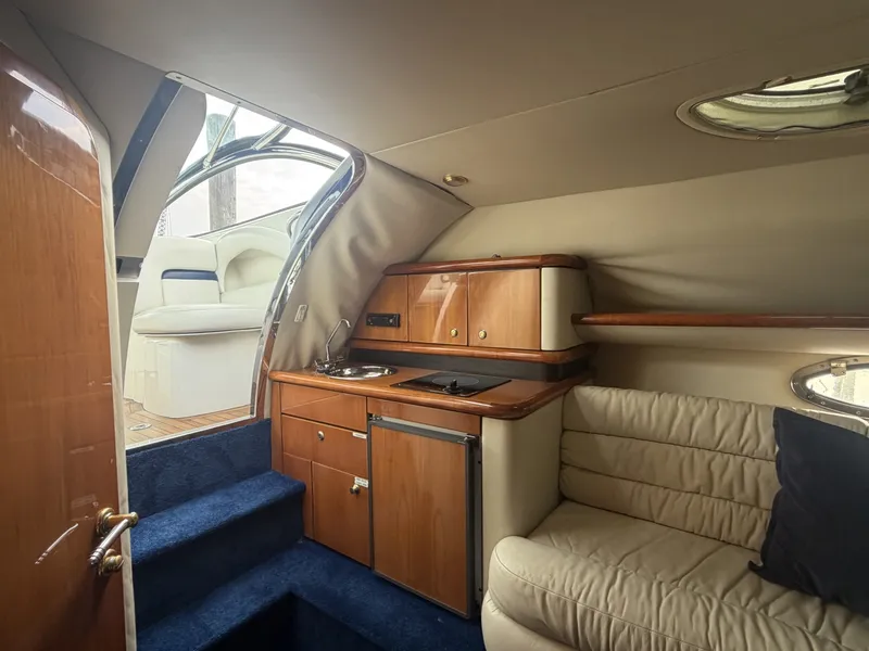 Slide: The Image of Sunseeker 34 2000 - 6518140