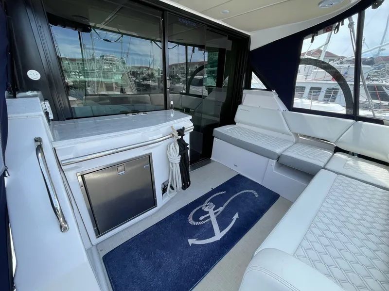 Slide: The Image of Regal 38 Grand Coupe 2022 - 7649476
