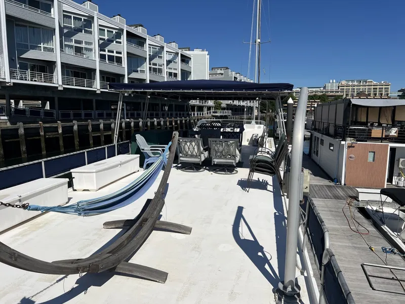 Slide: The Image of Sumerset Houseboat 1993 - 7818409
