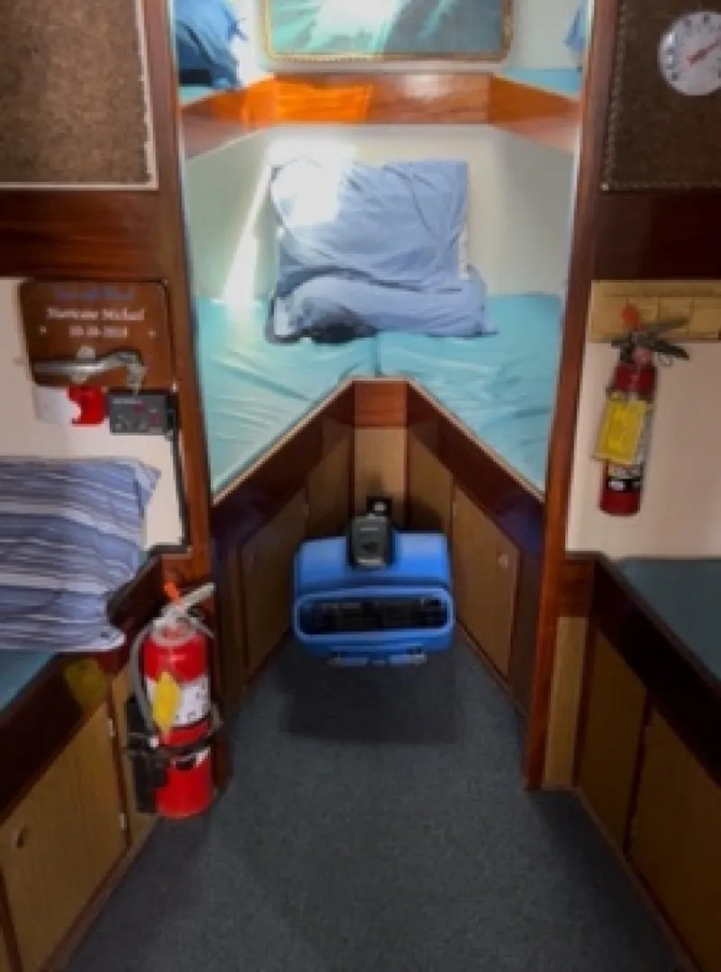 Slide: The Image of Miller Sportfish 55 1987 - 7529426