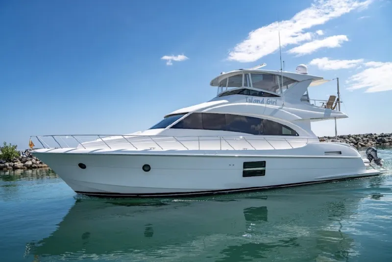 The Image of Hatteras 60 OVATION - Port Profile 2017 Hatteras 60 Motoryacht OVATION - 6518437