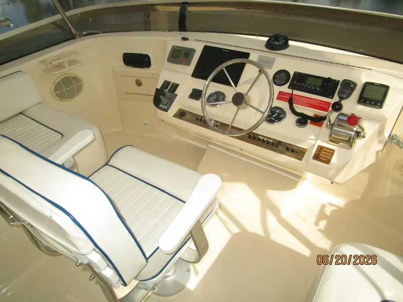 Slide: The Image of 40' Mainship flybridge helm2 - 6519862