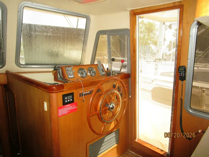 Slide: The Image of 40' Mainship lower helm1 - 6519925