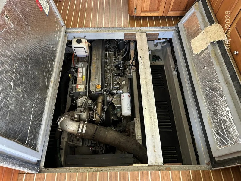 Slide: The Image of 40' Mainship engine room access - 6519839