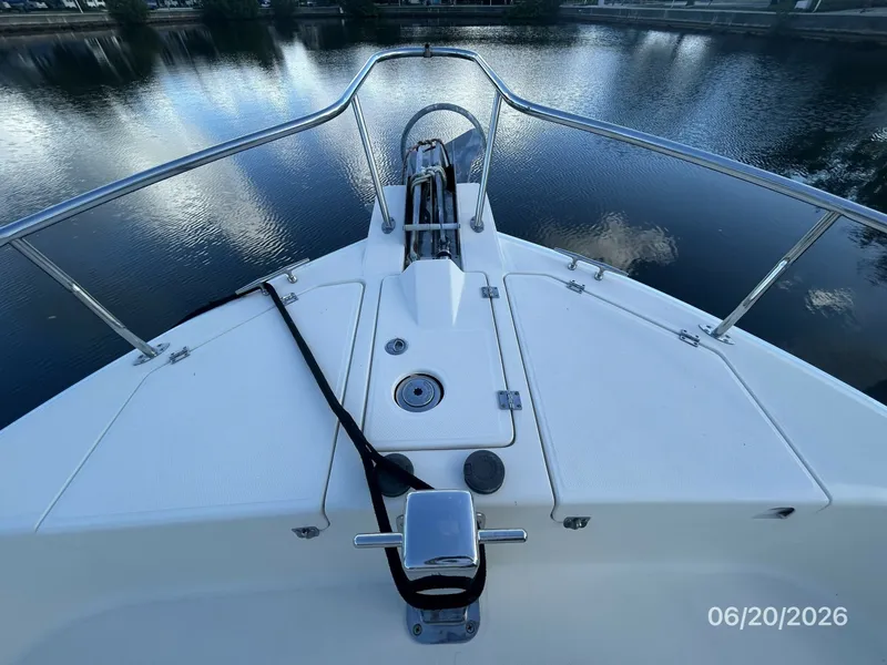 Slide: The Image of 40' Mainship anchor windlass2 - 6519829