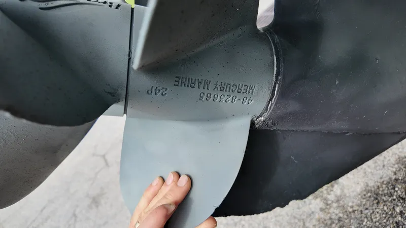 Slide: The Image of Formula 330SS 2007 - 6534763