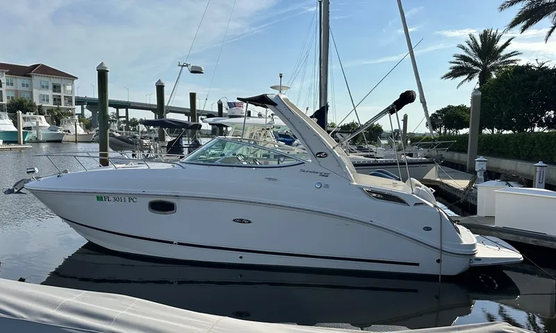 The Image of Sea Ray Sundancer 260 2010 - 7507889