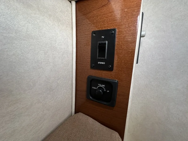 Slide: The Image of Sea Ray Sundancer 260 2010 - 7508014