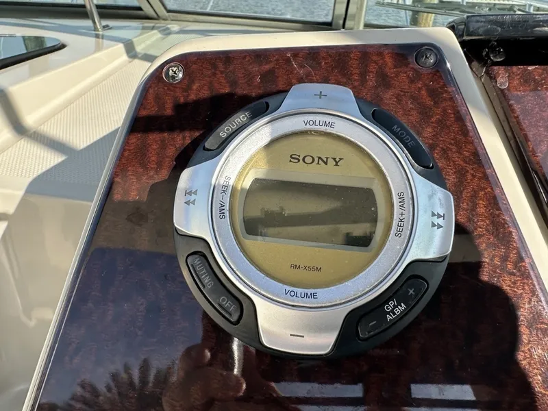 Slide: The Image of Sea Ray Sundancer 260 2010 - 7507957