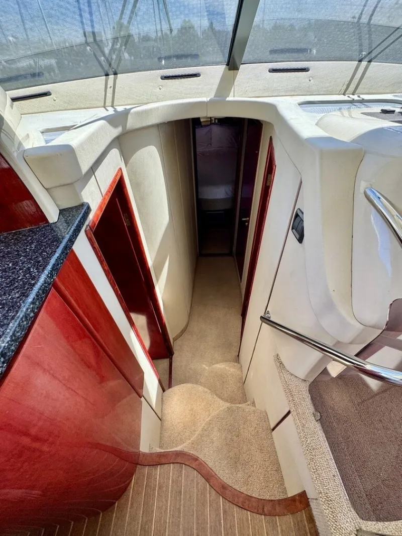Slide: The Image of Birchwood Challenger 450 Flybridge 1999 - 6564940