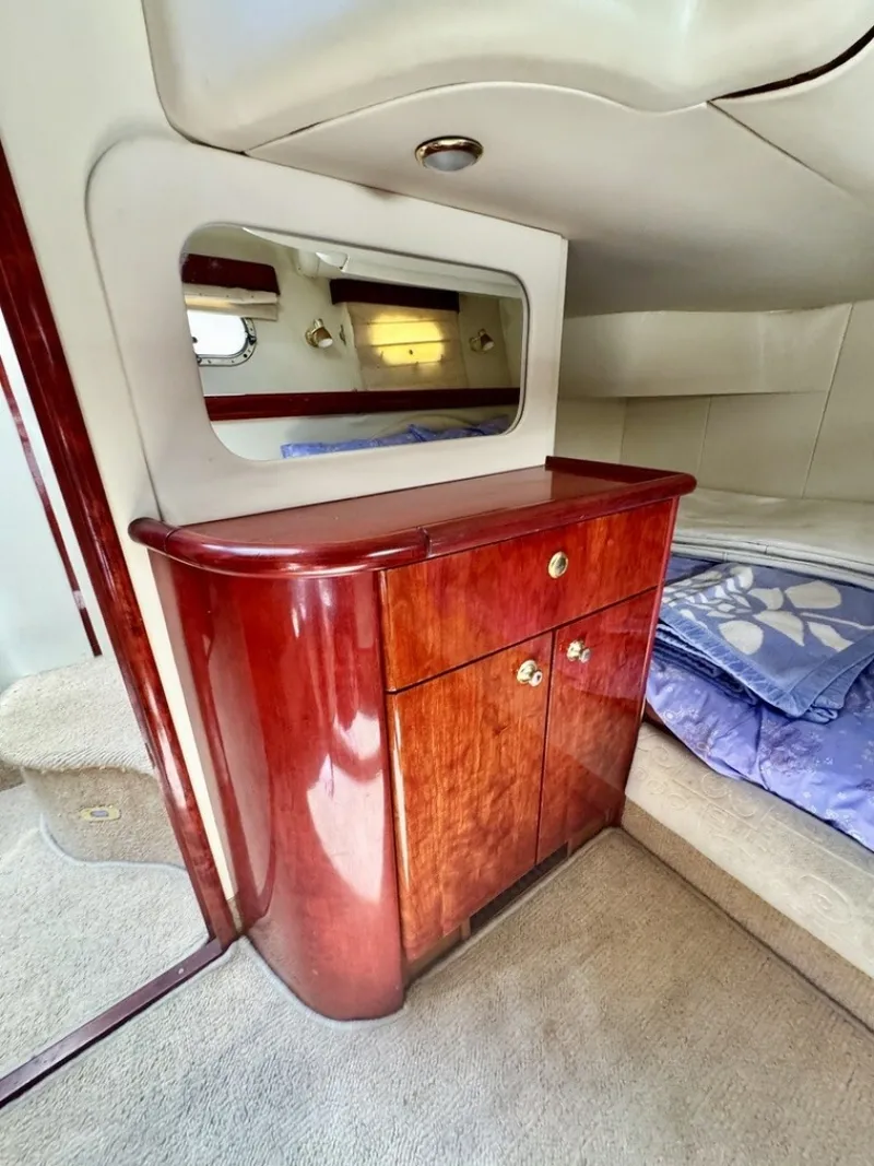 Slide: The Image of Birchwood Challenger 450 Flybridge 1999 - 6564953