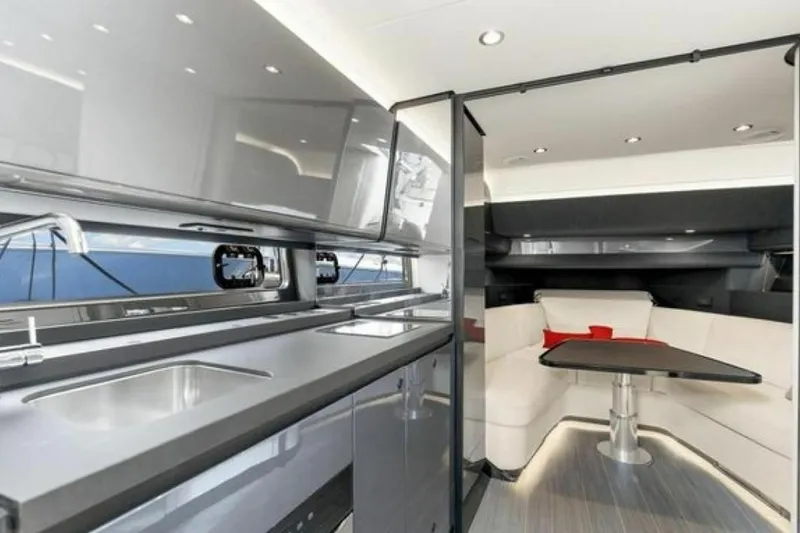Slide: The Image of Azimut 42 Verve 2023 - 6520024
