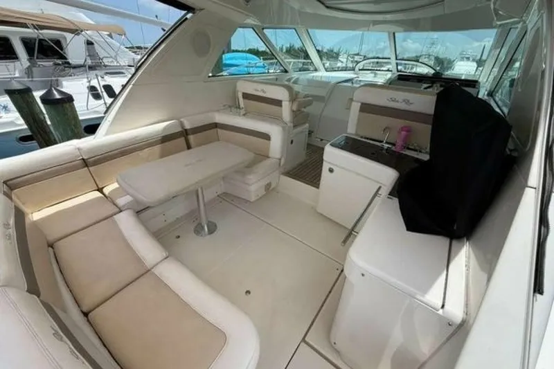 Slide: The Image of Sea Ray 450 Sundancer 2012 - 6520144