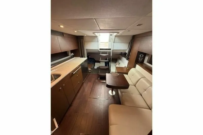 Slide: The Image of Sea Ray 450 Sundancer 2012 - 6520146