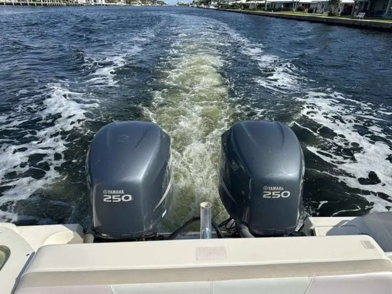 Slide: The Image of Pursuit OS 315 Offshore 2008 - 6520412