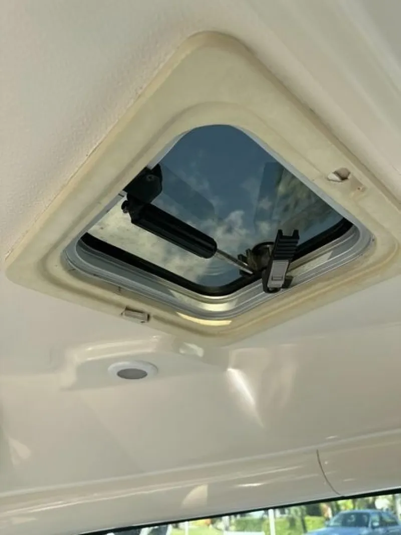 Slide: The Image of Pursuit OS 315 Offshore 2008 - 6520396