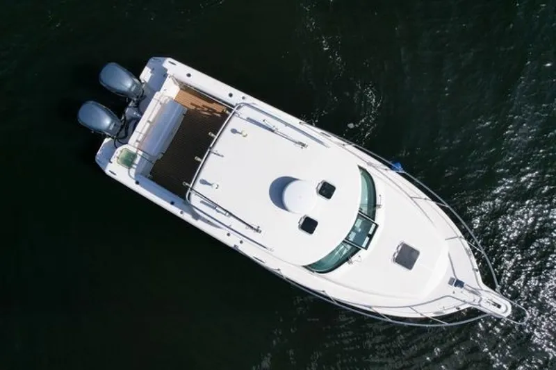 Slide: The Image of Pursuit OS 315 Offshore 2008 - 6520381