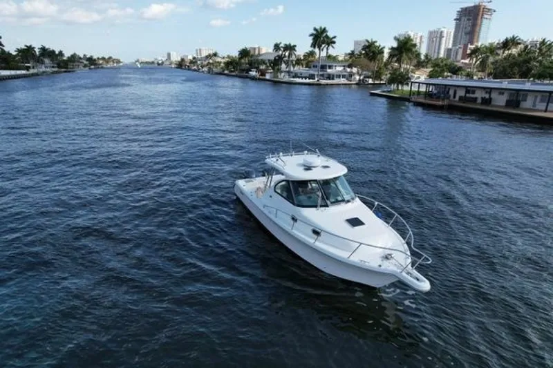 Slide: The Image of Pursuit OS 315 Offshore 2008 - 6520376