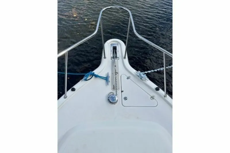 Slide: The Image of Pursuit OS 335 Offshore 2008 - 6520437