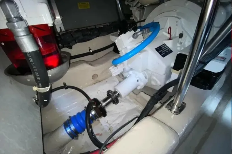 Slide: The Image of Sea Ray 44 Sedan Bridge 2006 - 6520485