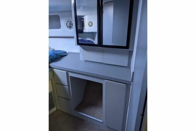 Slide: The Image of Sea Ray 460 Sundancer 1988 - 6520687