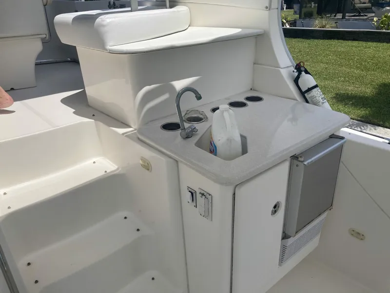 Slide: The Image of Silverton Motoryacht 2002 - 6522937