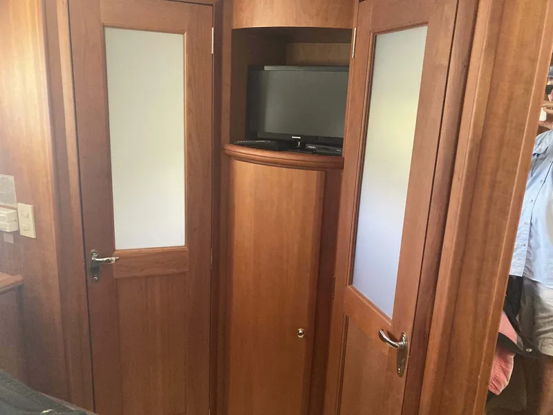 Slide: The Image of Silverton Motoryacht 2002 - 6522935