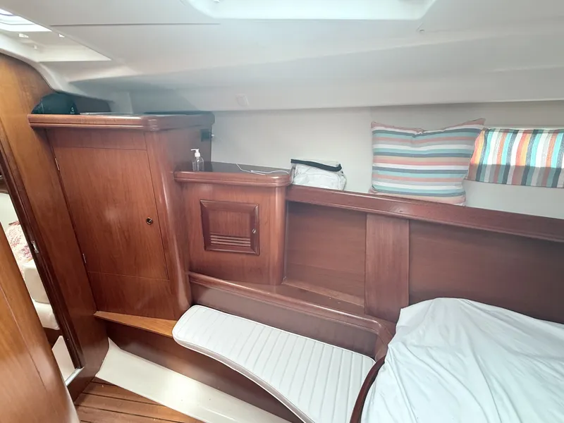 Slide: The Image of Beneteau Oceanis 473 2002 - 6534936