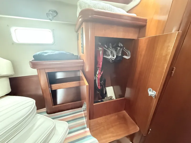 Slide: The Image of Beneteau Oceanis 473 2002 - 6534910