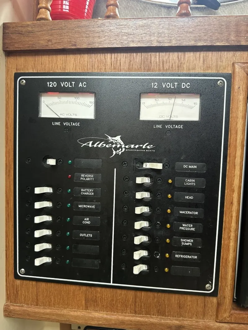 Slide: The Image of Albemarle 280 Express Fisherman 2000 - 6534990