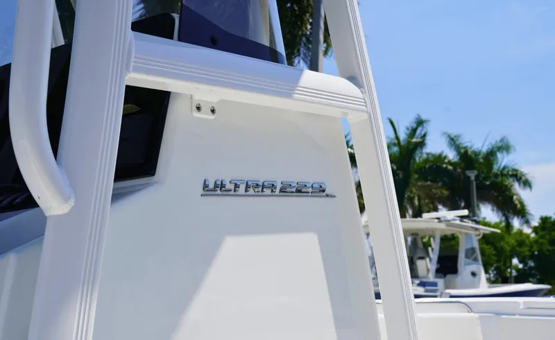 Slide: The Image of Sea Hunt Ultra 229 2026 - 6535422
