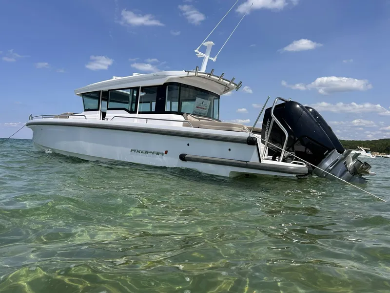 The Image of Axopar 37 XC Cross Cabin 2024 - 6535632