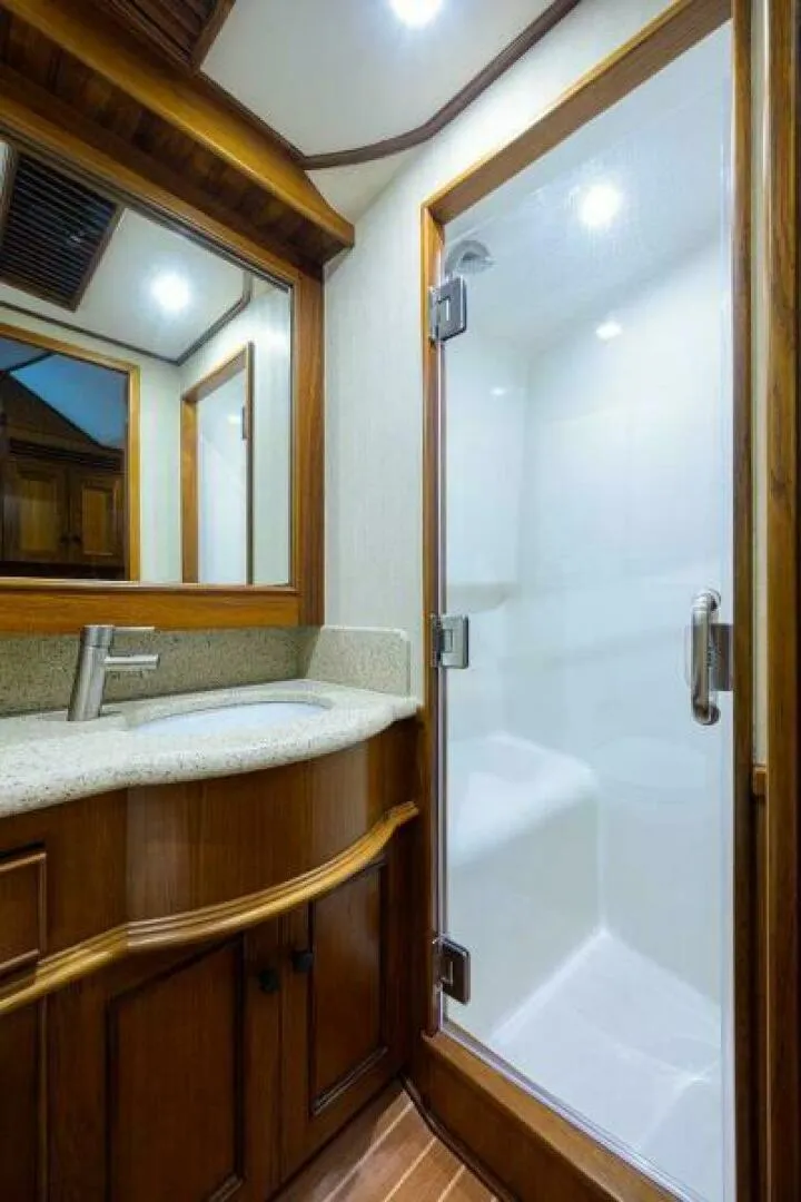 Slide: The Image of Separate Shower Stall - 6536029