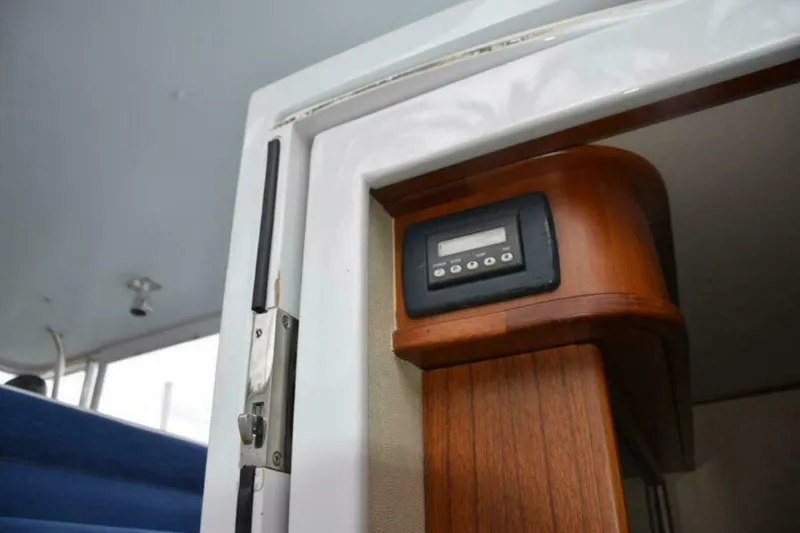 Slide: The Image of Bridge Deck AC Control And Sliding Cabin Door - 6536015