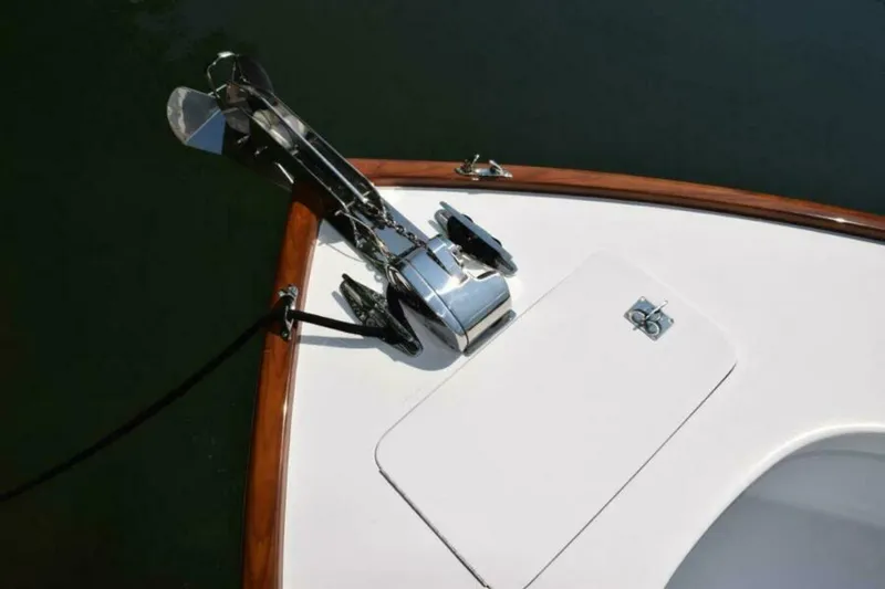 Slide: The Image of Lewmar Windlass With Stainless Chute And Blow Anchor - 6536039