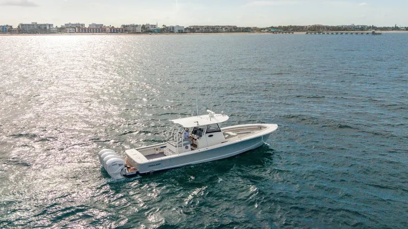 Slide: The Image of Regulator Marine 41 2022 - 6552319