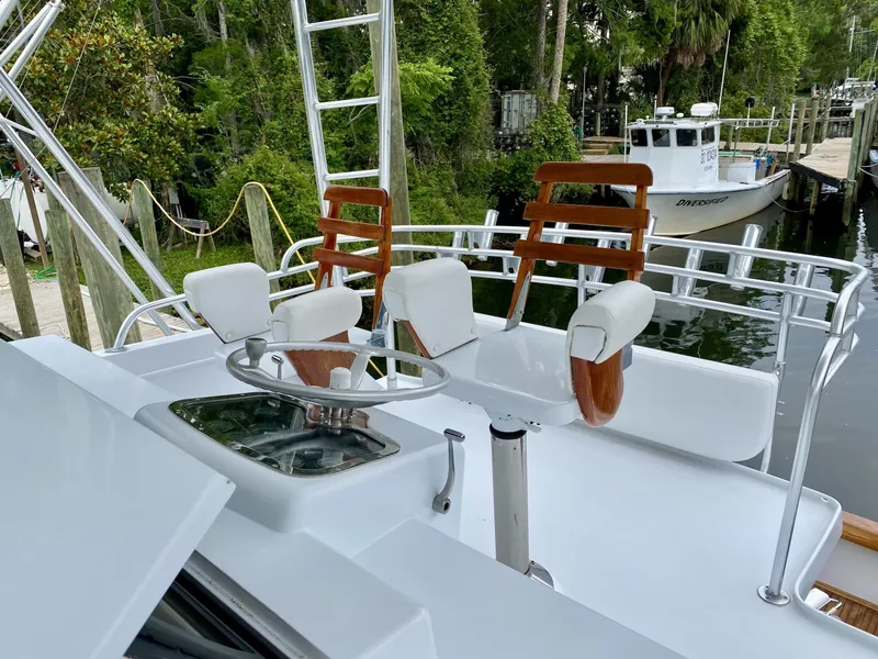 Slide: The Image of Huckins 60 1986 - 6536148