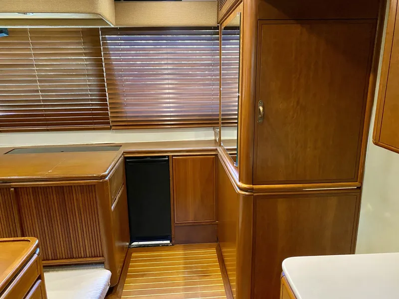Slide: The Image of Huckins 60 1986 - 6536178