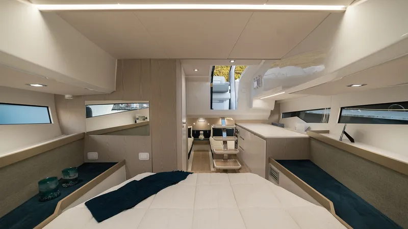 Slide: The Image of Fiart Seawalker 2027 - 6536422